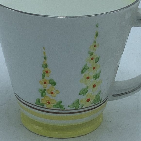 Standard China England Yellow Flowered  Creamer - Picture 2 of 7